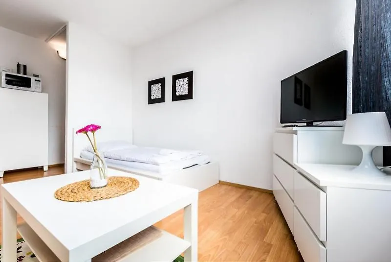 Budget Friendly Apartments Kolín nad Rýnem 0*,